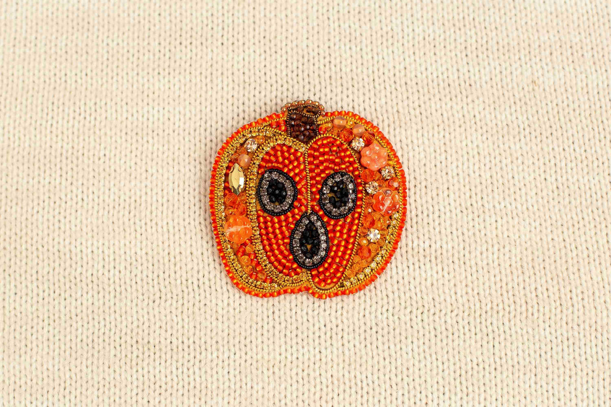 Halloween DIY Beaded Brooch Kit: Spooked Pumpkin
